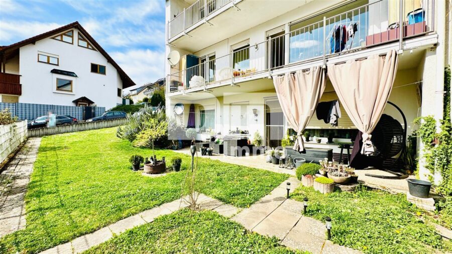 Hochwertiges Drei- bis Vierfamilienhaus in erhobener Ortsrandlage mit Panoramablick - Gartenbereich